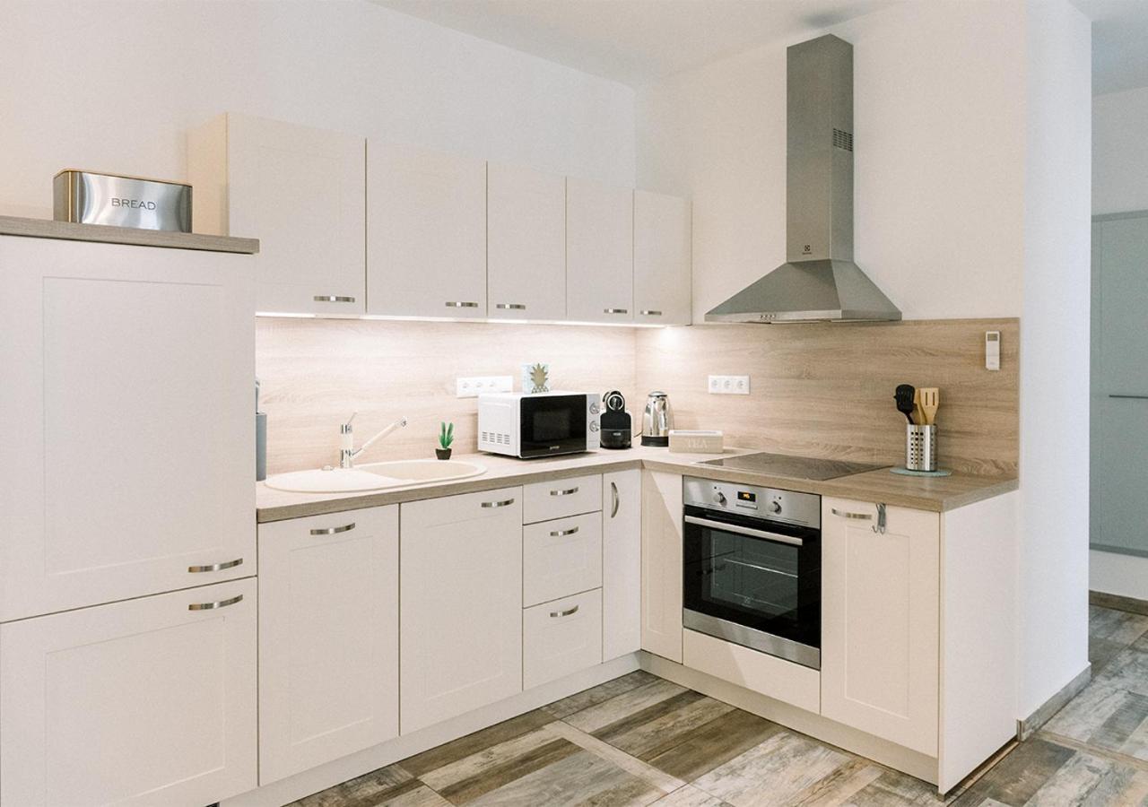Royal 27 Apartman 케츨리 외부 사진
