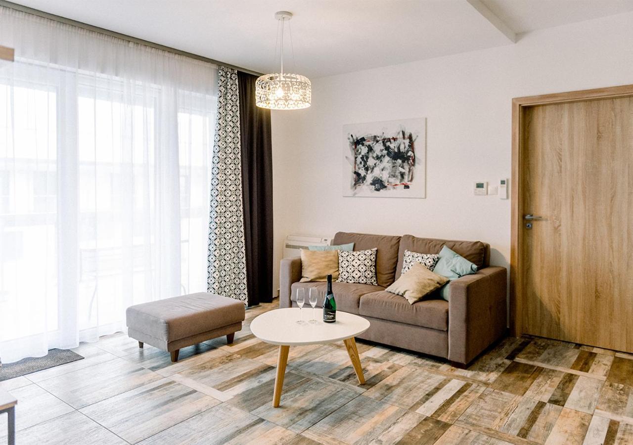 Royal 27 Apartman 케츨리 외부 사진