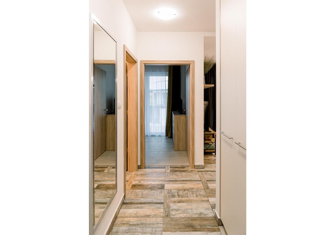 Royal 27 Apartman 케츨리 외부 사진